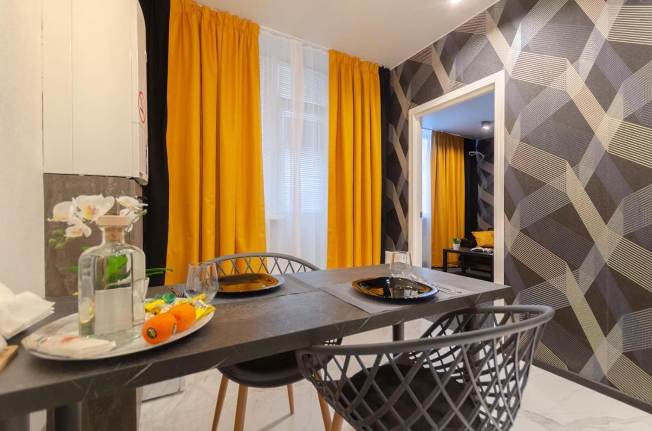 Apartamento Samira 2 Kiev Exterior foto